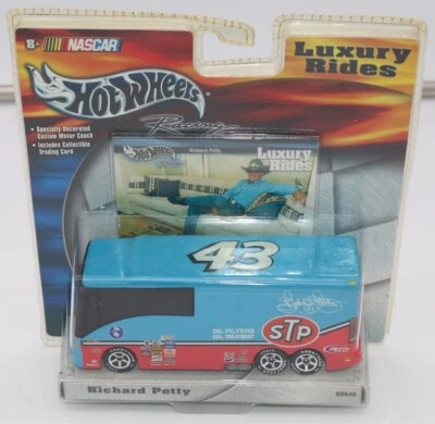 Hot Wheels NASCAR Luxury Rides - Richard Petty - STP - NEW - NIP -  - Image 1 of 4