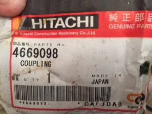 John Deere New OEM Hitachi 4669098 Hit Coupling - Picture 1 of 1