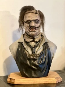 The Texas Chainsaw Massacre 2003 Horror Bust Statue Prop Figure Leatherface - Picture 1 of 3