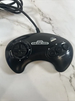 Controlador de 3 botones Sega Genesis OEM - Modelo MK-1470 - Sin probar Foto 1 de 4