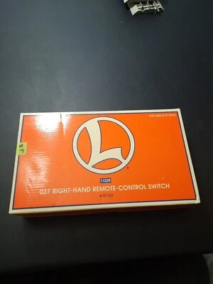LIONEL O-27 6-65122 RIGHT REMOTE CONTROL SWITCH 1122R WITH CONTROL IN BOX - Image 1 of 2