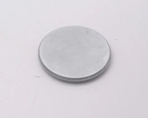 Leica Metal Silver Body Cap for LTM (M39) Screw Mount Cameras (#16357) - Picture 1 of 4