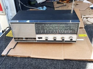 hallicrafters shortwave radio receiver Needs Contact Cleaning Antenna Needs... - Picture 1 of 18