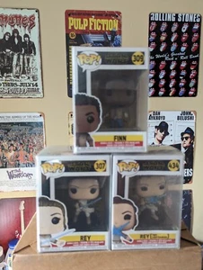 Funko Pop Star Wars Lot of 3 Rey #307, Finn #309 & Rey #434 Mint w/ Protectors - Bild 1 von 7