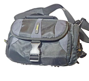 Targus Digital Camera Case Model TVT009-10 Over The Shoulder Bag NM - Picture 1 of 12