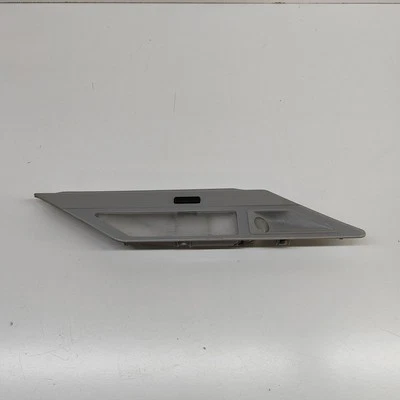 BMW 7 E38 Interior Light Rear Right 8368844 3.5 Petrol 173kw 1996 28955301 - Image 1 of 4