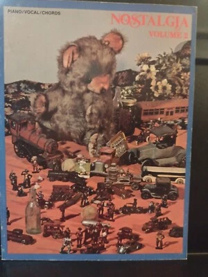 Jazz Standards Songbook NOSTALGIA Volume 2 Piano Guitar Vocal Excellent Cond  - Image 1 of 4