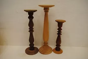 3 gedrechselte Säulen aus Holz - Blumensäulen - Bild 1 von 13