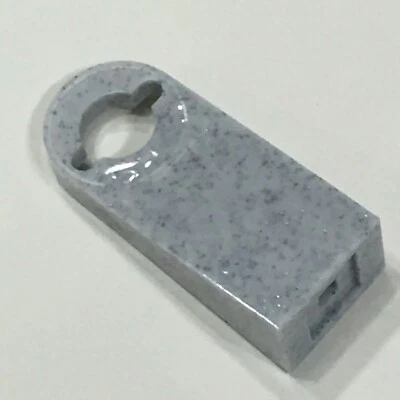 Lixit Replacement Bracket for Lixit Bowls Crocks Feeders Dishes 10-20 oz - Image 1 of 4