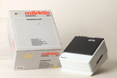 Märklin H0 6020 control unit Digital Steuergerät Zentraleinheit Fahrgerät 203738 - Bild 1 von 3