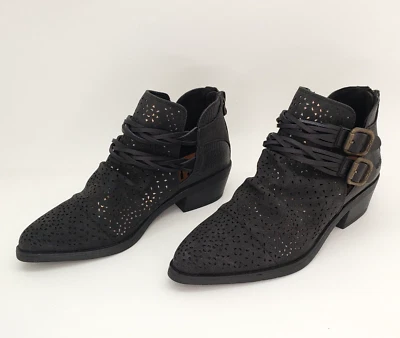 Botas para mujer Blowfish Malibu Stacie talla 7,5 negras Foto 1 de 4