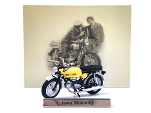 1/24 Atlas Jawa Mustang Motorcycle Model Yellow 7168119 - Picture 1 of 5