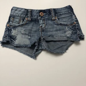 Amethyst Jeans Distressed Jean Shorts Size 5 - Picture 1 of 7
