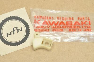 Interruptor izquierdo NOS OEM Kawasaki H1 H2 S2 Mach KH500 46089-006 Foto 1 de 2