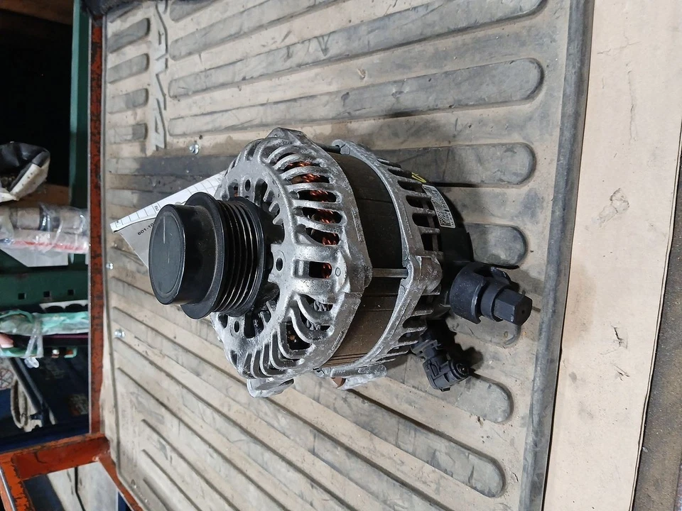 2019 Cadillac CT6 Alternator 3049019 - Image 1 of 4