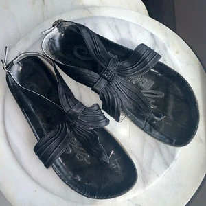Roberto Cavalli Angels Wide Strap Slingback Footbed Black Sandals Flats 39 9 - Picture 1 of 12