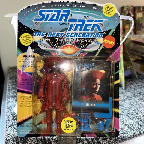 1993 Playmates Star Trek The Next Generation Guinan Action Figure Unpunched Cover