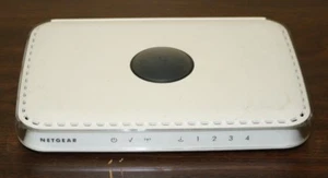 Netgear RangeMax router wireless WPN824 v3 - Foto 1 di 1