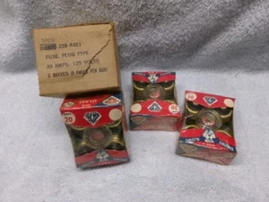 ** Vintage - GEM PRODUCTS - USA - 20 AMP Glass FUSES - UNOPENED Government BOX * - Afbeelding 1 van 3