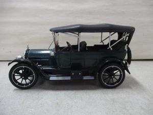 Signature Models 1913 Cadillac Touring 1/32 - Picture 1 of 6