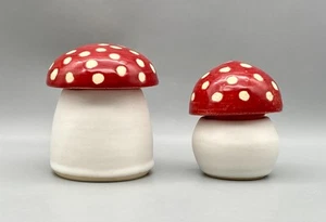 Studio Pottery Mushroom Jars Containers set of 2 Red White Polkadots Signed 8K - Picture 1 of 7