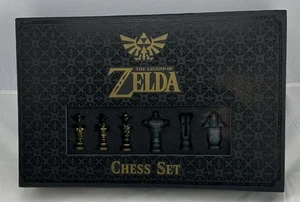 The Legend of Zelda Chess Collectors Edition Game New Old Stock FREE SHIPPING - Picture 1 of 4