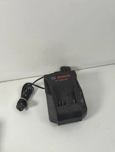 CARGADOR DE BATERÍA RÁPIDO DE LITIO BOSCH AL 1820 CV 10.8V - 18V 2A original - Imagen 1 de 4