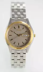 Montre Seiko Homme Jour Date Argent Or Acier Inoxydable Batt Water Res Gris Quartz - Photo 1 sur 3