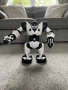 WowWee 2004 Robosapien 14 Inch Remote Control Robot Toy - Picture 1 of 4