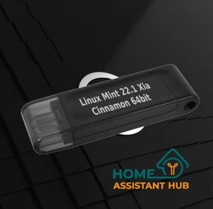Linux Mint 22.1 Xia 64 Go USB3.0 USB-C Live-CD Install Medium environ 50 Go gratuit - Photo 1/4