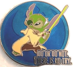 Prendedor Disney DIFÍCIL DE ENCONTRAR Prendedor Lilo & Stitch 2015 Yoda Star Wars Pin Hacer o no hacer - Imagen 1 de 4