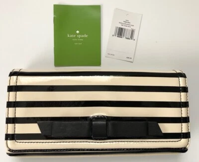 Nuevo con etiquetas Cartera sin asas Kate Spade Keira Chelsea Park charol negra crema a rayas Foto 1 de 4