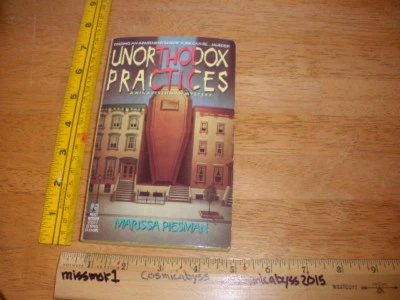 Unorthodox Practices by Marissa Piesman PB 1st Edition 1stPrint Excellent Unread Foto 1 de 4