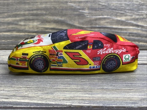 Vintage Kelloggs 1998 Hendrick Motorsports Bean Bag Yellow Red Race Car Cover