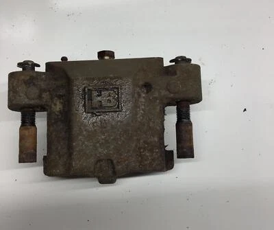 Arctic Cat Wildcat X 1000 2015 4x4 pinza delantera izquierda fabricante de equipos originales Foto 1 de 3