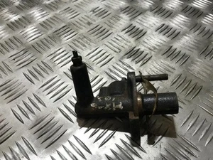 Clutch cylinder clutch master cylinder Mazda MX-6 DE298122-60 - Picture 1 of 1