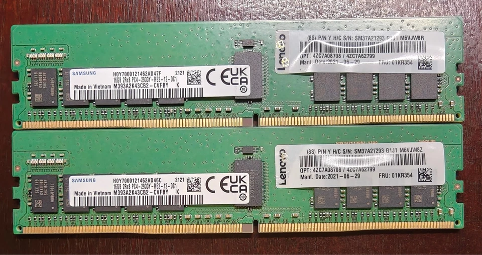 Samsung 2x16GB 32GB PC4-23400 (DDR4-2933) Server ECC Memory (M393A4K43CB2CVFBY) - Image 1 of 1