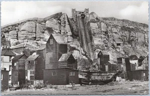 RPPC Vintage Postcard Cliff Lift Fishermen's Huts Hastings England - Picture 1 of 2