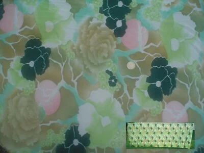 De colección 3 yardas 26 in x 57 in Floral Elastizado Tejido Transparente Flower Power Poli Foto 1 de 4