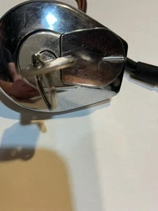 1984 VF700C Honda Magna Fuel Lock and Ignition - Picture 1 of 5