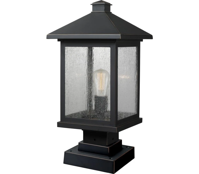 Poste exterior Z-Lite Portland, 1 luz 100 vatios, bronce frotado con aceite Foto 1 de 1