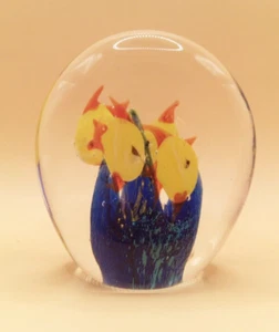 Tropical Art Glass Paperweight Oceanic Fish Scene Nautical Beachy Collectible  - Picture 1 of 9