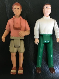 Vintage Fisher Price Sweet Streets Beach House 2000 Dollhouse Dad Man Figures - Picture 1 of 2