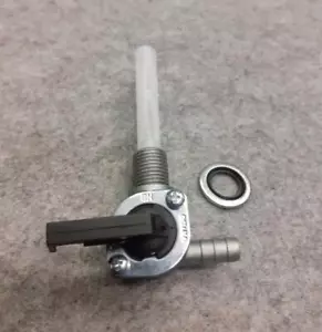 CLASSIC MOTORCYCLE  FUEL TAP 1/4 BSP WITH RESERVE TRIUMPH / BSA / NORTON Etc - Picture 1 of 2