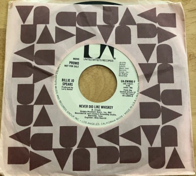 BILLIE JO SPEARS - Never Did Like Whiskey PROMO 45 Stereo & Mono Play tested EXs - Image 1 of 4