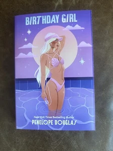Birthday Girl Penelope Douglas Signed Special Edition Bookish Box - Imagen 1 de 11