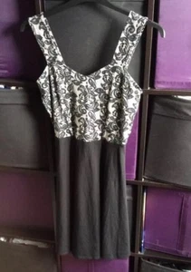 Gorgeous Black & Lace Looking Dress 10 - Picture 1 of 1