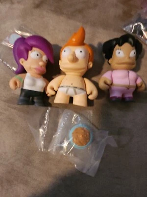 Kidrobot Futurama Good News Everyone Fat Amy Lot Fat Amy Fry & 2 Eyed Leela New - Image 1 of 4