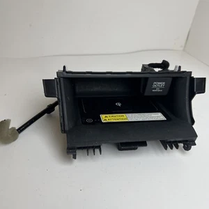 CONSOLE CHARGEUR TÉLÉPHONE PORTABLE SANS FIL HONDA ACCORD 2017 39570-T2A-C02 OEM - Photo 1 sur 6