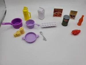 Barbie Lote Accesorios Cocina Sartenes Comida Bote Repuestos 13 Piezas - Imagen 1 de 3